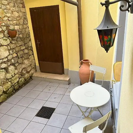 بيت ضيافة Casa Medievale *